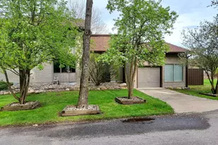 360 W Baldwin Lake Dr, Greenville, MI 48838 - Photo 4