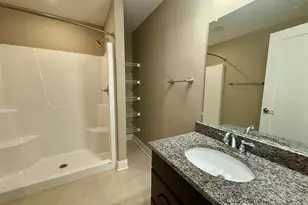 2564 W Towne St, Ann Arbor, MI 48103 - Photo 22