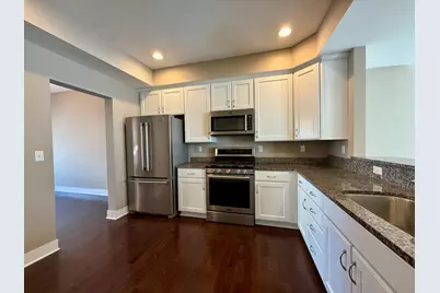 2564 W Towne Street, Ann Arbor, MI 48103 - Photo 2