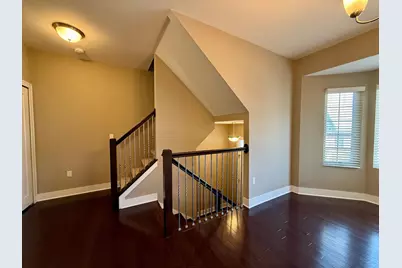 2564 W Towne Street, Ann Arbor, MI 48103 - Photo 8