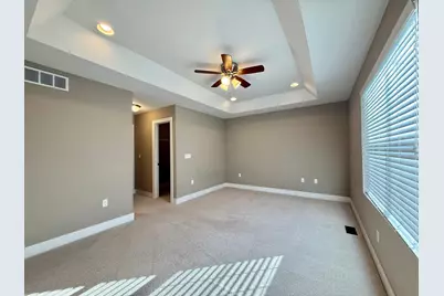 2564 W Towne Street, Ann Arbor, MI 48103 - Photo 10
