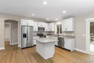 911 Apple Rdg Ct, Allegan, MI 49010 - Photo 8