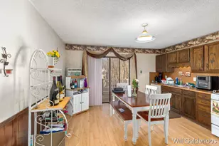 1211 60th St SE, Grand Rapids, MI 49508 - Photo 8