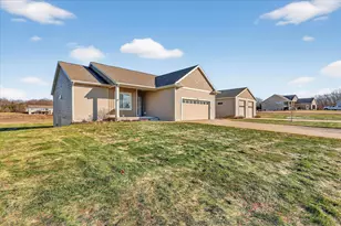 3827 Rabbit River Farms Dr, Dorr, MI 49323 - Photo 2