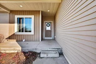 3827 Rabbit River Farms Dr, Dorr, MI 49323 - Photo 6