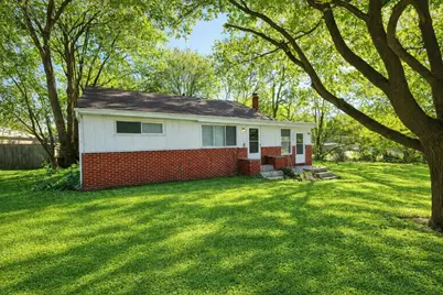 274 Florawood Street, Waterford, MI 48327 - Photo 2