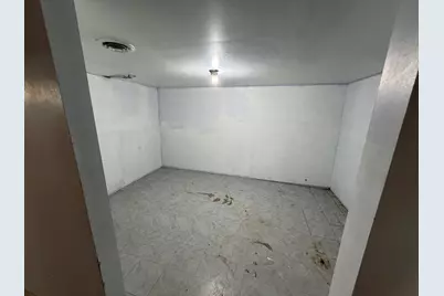 298 Bradford Road, Benton Harbor, MI 49022 - Photo 22