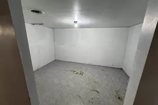 298 Bradford Rd, Benton Harbor, MI 49022 - Photo 22