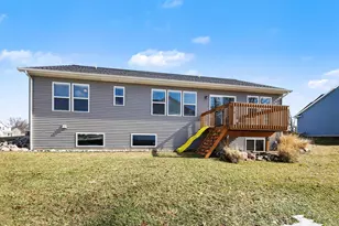 1325 Remington Dr SE, Lowell, MI 49331 - Photo 24