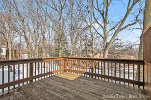 2131 Tree Ridge Dr SE, Grand Rapids, MI 49508 - Photo 26