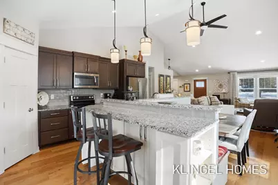 14507 Lakeshore Drive, Grand Haven, MI 49417 - Photo 12