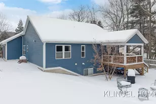 14507 Lakeshore Dr, Grand Haven, MI 49417 - Photo 28