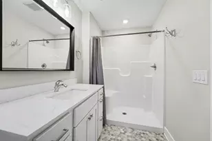 2351 Watertown Way NE, Grand Rapids, MI 49505 - Photo 16