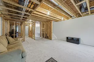 2351 Watertown Way NE, Grand Rapids, MI 49505 - Photo 26