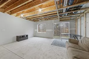 2351 Watertown Way NE, Grand Rapids, MI 49505 - Photo 24