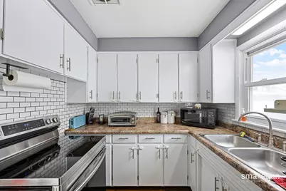 1059 W Summit Avenue, Muskegon, MI 49441 - Photo 8