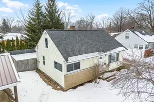 1059 W Summit Ave, Muskegon, MI 49441 - Photo 38