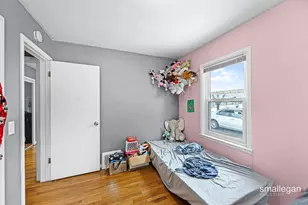 1059 W Summit Ave, Muskegon, MI 49441 - Photo 14