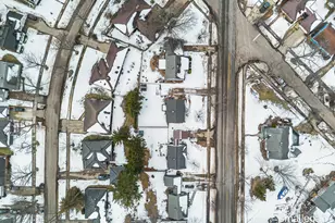 1059 W Summit Ave, Muskegon, MI 49441 - Photo 40