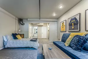 223 E Ann St, Ann Arbor, MI 48104 - Photo 38