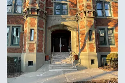 223 E Ann Street #6, Ann Arbor, MI 48104 - Photo 2