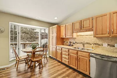 2174 Edington Drive SE, Grand Rapids, MI 49508 - Photo 8