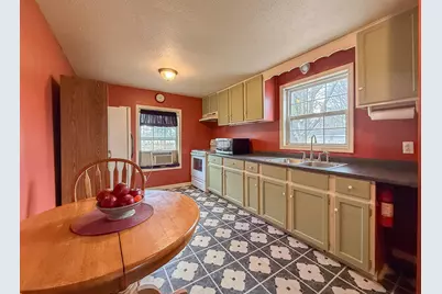 409 W Railroad Street, Dowagiac, MI 49047 - Photo 8