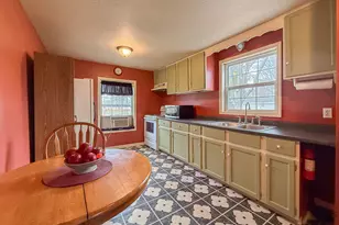 409 W Railroad St, Dowagiac, MI 49047 - Photo 8