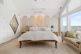 400 Lake Dr, New Buffalo, MI 49117 - Photo 16