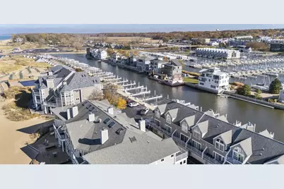 400 Lake Drive #C, New Buffalo, MI 49117 - Photo 32