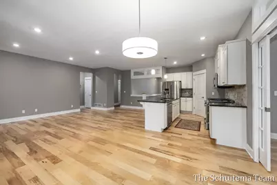 16981 Pickett Lane, Nunica, MI 49448 - Photo 10