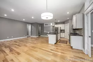 16981 Pickett Ln, Nunica, MI 49448 - Photo 10