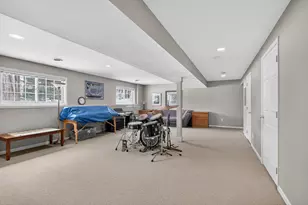 2205 Lake Wood Dr, Jackson, MI 49203 - Photo 32