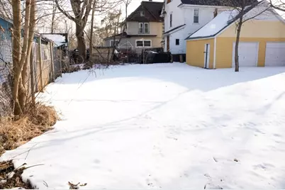 226 Lathrop Avenue, Battle Creek, MI 49014 - Photo 4