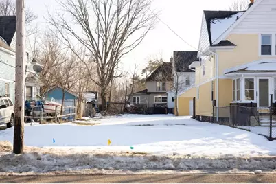 226 Lathrop Avenue, Battle Creek, MI 49014 - Photo 1