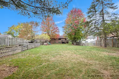 7054 Olde Farm Drive, Jenison, MI 49428 - Photo 10