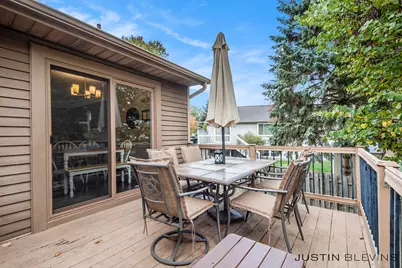 7054 Olde Farm Drive, Jenison, MI 49428 - Photo 4