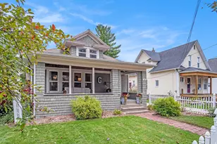 350 Scott Ave NW, Grand Rapids, MI 49504 - Photo 2
