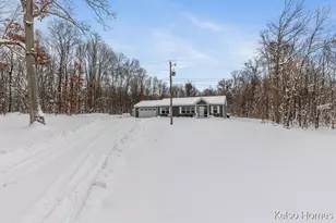 1072 N Bingham Ave, White Cloud, MI 49349 - Photo 36