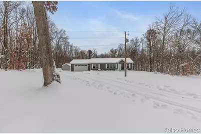 1072 N Bingham Avenue, White Cloud, MI 49349 - Photo 32