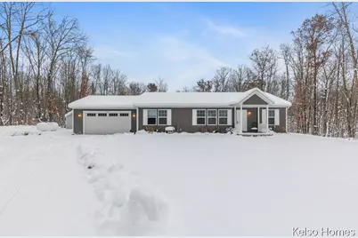 1072 N Bingham Avenue, White Cloud, MI 49349 - Photo 1