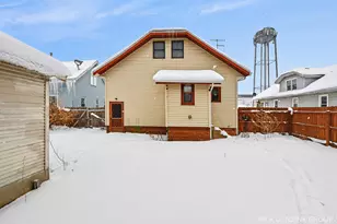 2303 Beverly Ave SW, Wyoming, MI 49519 - Photo 30