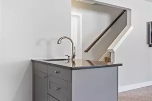 2698 Red Bud Dr, Zeeland, MI 49464 - Photo 78