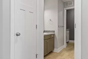 2698 Red Bud Dr, Zeeland, MI 49464 - Photo 42