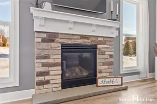 2698 Red Bud Dr, Zeeland, MI 49464 - Photo 24