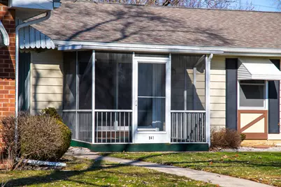 941 Andover Court SE, Kentwood, MI 49508 - Photo 2