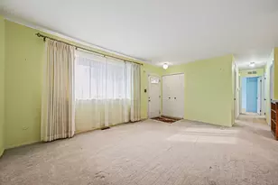 15600 Sunset St, Livonia, MI 48154 - Photo 6