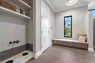 48000 W 8 Mile Road W, Farmington Hills, MI 48167 - Photo 22