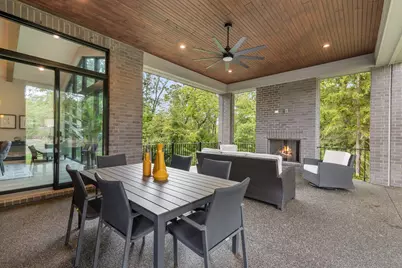 48000 W 8 Mile Road W, Farmington Hills, MI 48167 - Photo 20