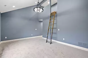 48000 W 8 Mile Road W, Farmington Hills, MI 48167 - Photo 42